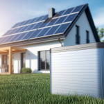 maison-moderne-panneaux-solaires-batterie-solaire